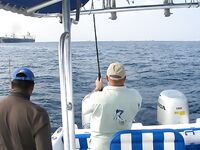 Фуджейра, декабрь 2011: добавил снимки, море ровное