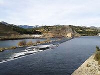 Фотографии берегов Эбро: рыбалка закончилась кадрами