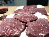 Сенья, Gryllefjord в Норвегии: шторм, пирс, ящики трески и сорванный палтус