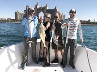 Дубай: барракуда на пять кило и бонито по котлам