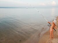 В Пересыпи линь пришел в прикормленную точку, чехонь вышла на вечернее течение, а пеленгас остался рыночной легендой