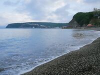 Пирс в Лермонтово после ветра, карась и барабулька