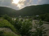 Пирс в Лермонтово после ветра, карась и барабулька