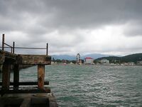 Пирс в Лермонтово после ветра, карась и барабулька