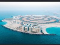 Kurwi Island в Рас-эль-Хайме дал мне раттлины сарганов и мелкую зубастую на обед