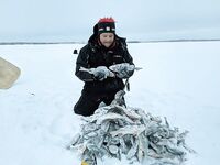 Фулхаду сначала срезал мне плетню а потом отдал первого GT с берега и с лодки