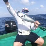 Фулхаду сначала срезал мне плетню а потом отдал первого GT с берега и с лодки