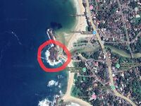 Хиккадува быстро сбила мне ожидания а выход из Бентоты научил крепче держаться за борт чем за мечту о троллинге