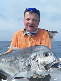 Морская рыбалка на Ханамуди, Мальдивы: попперы, стики, джиг, лучше всего джиг