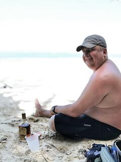 Баваро, вечерний фидер: разнорыбье и хвостокол у свала