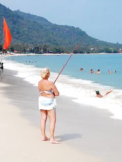 Патонг, север - креветка на малька, колючая рыба у ручья, советы