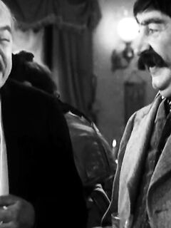 Греция «там всё есть» говорит товарищ, а нам своё море понять