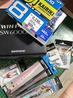 Анталия heavy-джиг набор: катушка 5000HG за 9300 лир и палки под 100 г