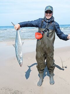 Анталья: соврал - уехал в 15:00, а напарник взял макрель на приливе