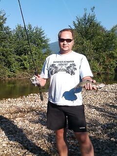 Абхазия: караси у волнорезов весь день, рапан — крупняк, насадки разные