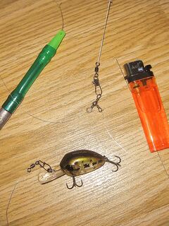 Тройной вертлюг: поводок и тиролька нужно менять местами — четче видны поклевки