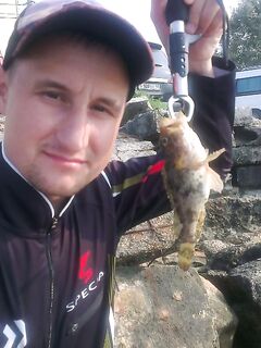 Евпатория, микроджиг на рассвете: скорпенки, бычки, ласкирь — хвосты отгрызают