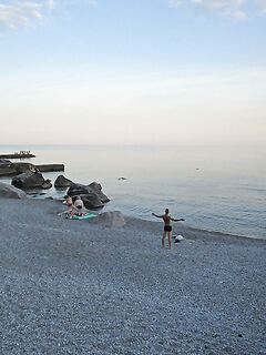 Черноморская береговая классика: небольшая, но бойкая рыба и идеальный тандем с пляжем