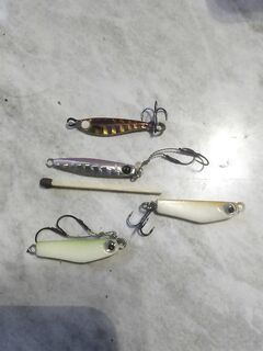 Коллекция приманок без описаний: фото набора в деле