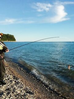 Детское счастье на рыбалке: первые скорпены, визг фрикциона и рассказ «как у взрослых»