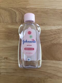 Обслуживание катушки: шпулю снимаю, мою, сушу и смазываю плетню Джонсон беби