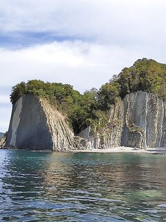 Агой и Крым: накат решает, луфарик любит прибой, к берегу подходит прямо в кромку