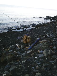 Галька и волнорезы не гарантируют «чёрные камни», но шанс выше