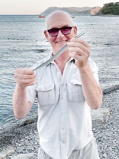 Бомбарда 20 г и нереис: луфарь под дождь, сарган мелкий — морская рыбалка в шторм