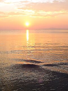 Последние дни «цыганского лета»: тёплая вода, пустой пляж и бешеный пеленгас