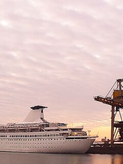 Перед дождём самодур молчал: южный ветер, 13–14 тепла и красивые кадры