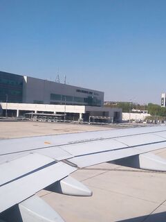 Кипр, перелёт через Австрию и Грецию: как проскочили на юг