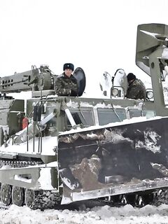 Как живут на севере: грибы, ягоды, лес; в Териберке — рыба и туристы