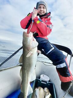 25 апреля ловили у Оленьего на 130 м; ждем 6-го, домой 2200 км не тянет