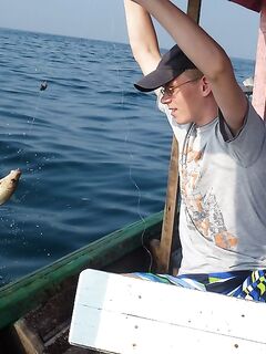 Бенгальский залив, Мьянма — «маленькая» рыбалка на чёрных камнях