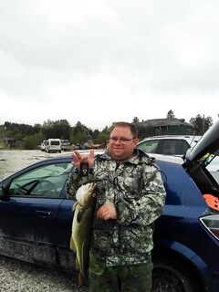 С пяти до девяти по мелочи, потом 24 м и «кабаны» гнут спиннинг