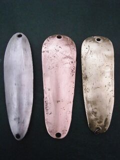 Самодельные раритеты: белая, медь, латунь — 39.5–43.2 г и длина около 9 см