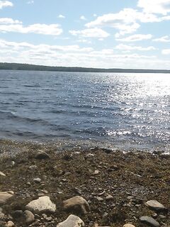 Штормит опять — ждём затухание волны и пересчитываем снасти