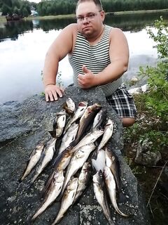 Мотор 3.5 л.с., старые точки до дождика — немного наловили и утром, и вечером