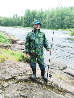 По пресняку вокруг Пулонги: щука, окунь, плотва, налим; кумжа редкая на тролль