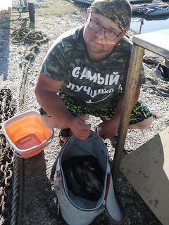 Фото вышло не очень, смыслы по точке остаются — пересниму при погоде