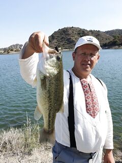 Калавасос и чёрный цвет