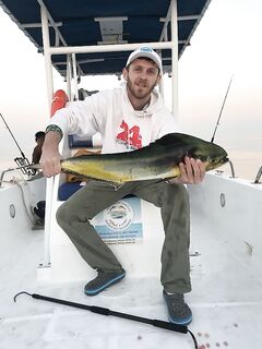 Морская рыбалка мечты Саня махи и привередливый тунец