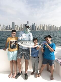 Дубайская рыбалка для детей и большие поклёвки