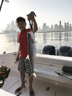 Дубай: День молодёжи и короткая рыбалка у берега