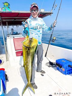 Фуджейра: первый заброс на живца и рембо-раннер, позже воблеры