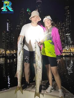 Дубай вечером: трофей берёт лучше — подтверждение на воде