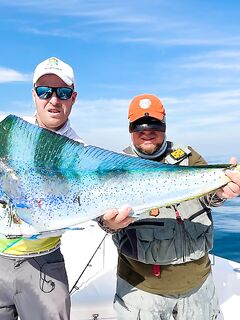 Фуджейра: поиск тунца, «без обеда» и рекорд на новой лодке