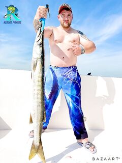 Дубай: три трофейные барракуды за 20 минут после Аджмана