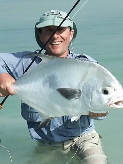 Пермит на мелях: спиннинг или нахлыст — дело вкуса