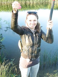 Эстония, Маарду: первая плотва у детей и жарка вечером